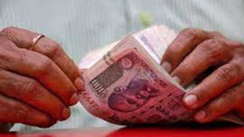 Rupee gains 11 paise to 74.17 against US dollar in early trade