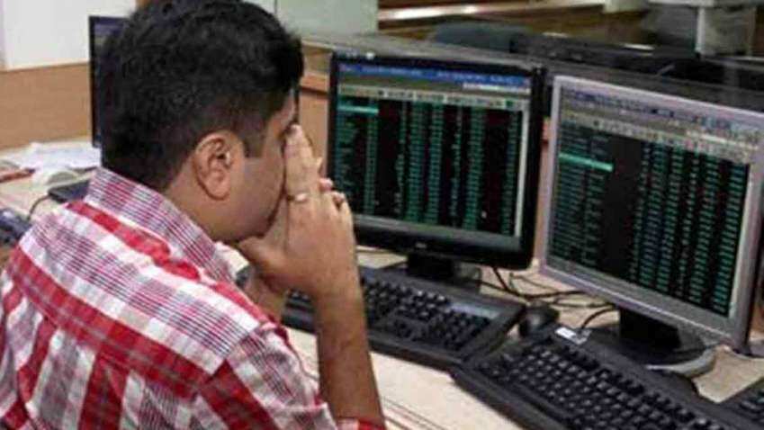 Closing Bell: Nifty down nearly 1%, Sensex loses over 350 points; auto, tech shares top losers 
