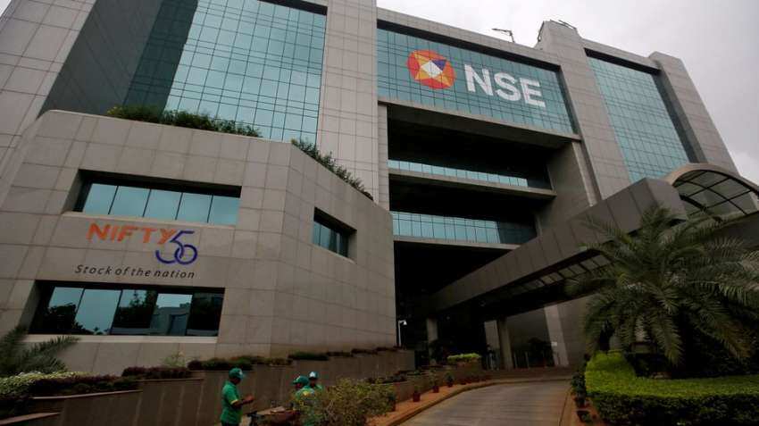 A broad range of 17700 - 18200 in Nifty can be seen in November F&O expiry week: Vishal Wagh of Bonanza Portfolio A broad range of 17700 - 18200 in Nifty can be seen in November F&O expiry week: Vishal Wagh of Bonanza Portfolio