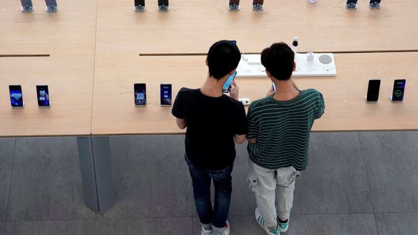 Global smartphone sales to end-users down 6.8% in Q3 of 2021: Gartner