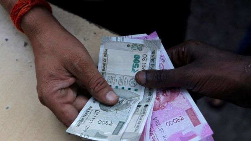 Rupee slips 16 paise to 74.68 against US dollar in early trade Rupee slips 16 paise to 74.68 against US dollar in early trade