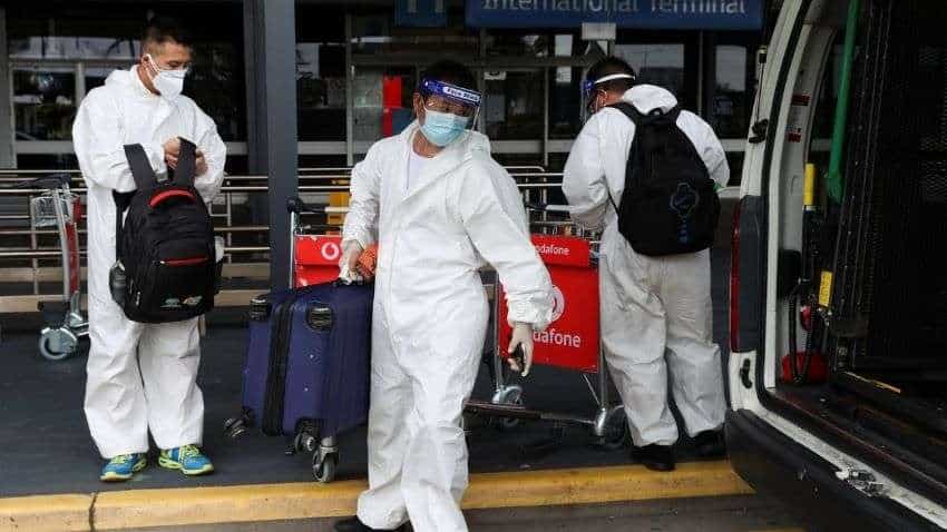 Omicron scare: 7-day institutional quarantine must for travellers arriving in Maharashtra from 'at-risk' countries Omicron scare: 7-day institutional quarantine must for travellers arriving in Maharashtra from 'at-risk' countries