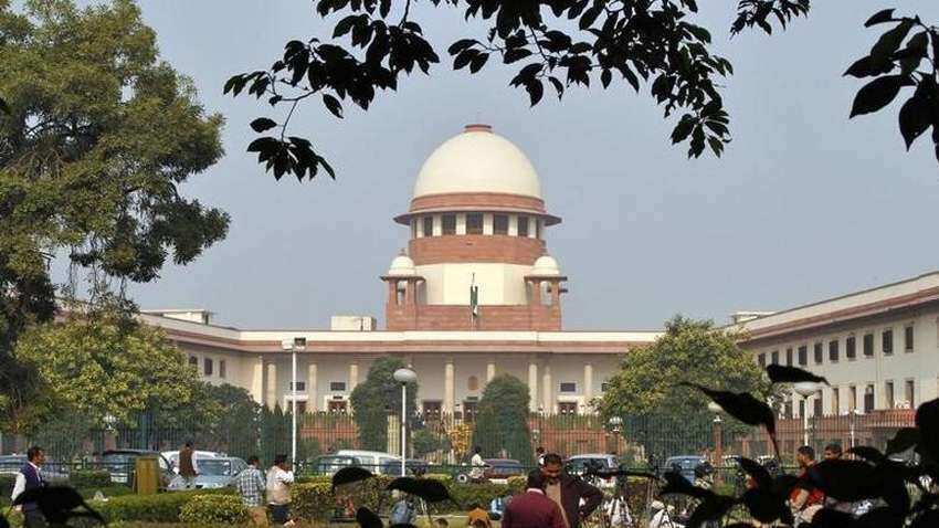 Pollution: Supreme Court refuses urgent hearing of builders' plea for resumption of construction activities in Delhi-NCR Pollution: Supreme Court refuses urgent hearing of builders' plea for resumption of construction activities in Delhi-NCR
