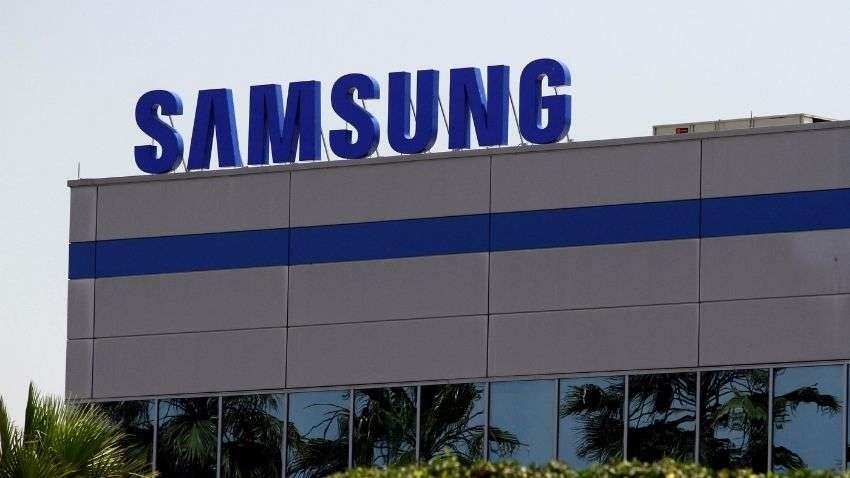 Samsung Elec to merge mobile and consumer electronics divisions Samsung Elec to merge mobile and consumer electronics divisions