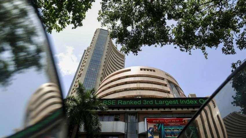 Sensex above 57K! Use rallies to exit poor quality stocks, but stay cautious as Omicron still a threat, suggest experts Sensex above 57K! Use rallies to exit poor quality stocks, but stay cautious as Omicron still a threat, suggest experts