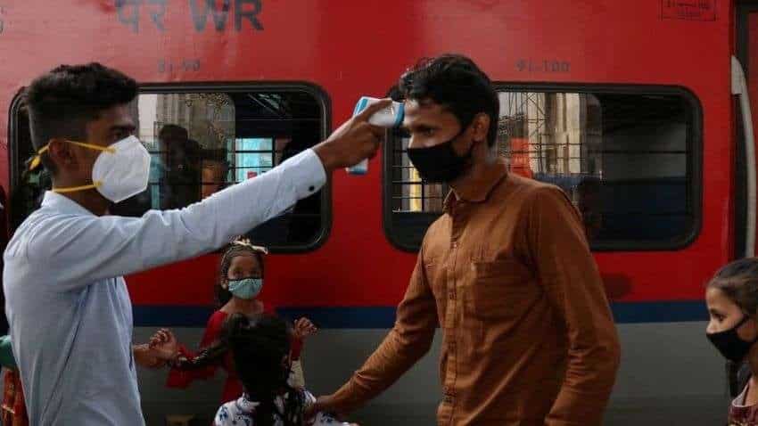 LIVE: Omicron variant, COVID-19 news updates - Of 183 Omicron cases analysed so far, 91% were fully vaccinated with 3 booster shots, says Govt. LIVE: Omicron variant, COVID-19 news updates - Of 183 Omicron cases analysed so far, 91% were fully vaccinated with 3 booster shots, says Govt.