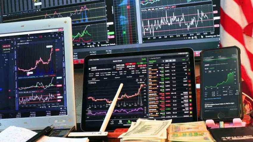 Global View: Axis Bank, HDFC, Vedanta and Ashok Leyland could give 20-40% return