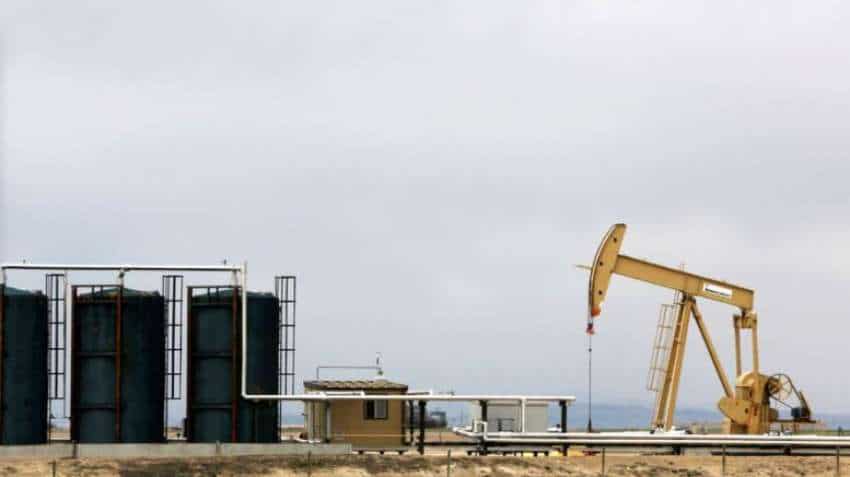 Crude oil prices settle up 2%, post weekly loss on stockpile releases