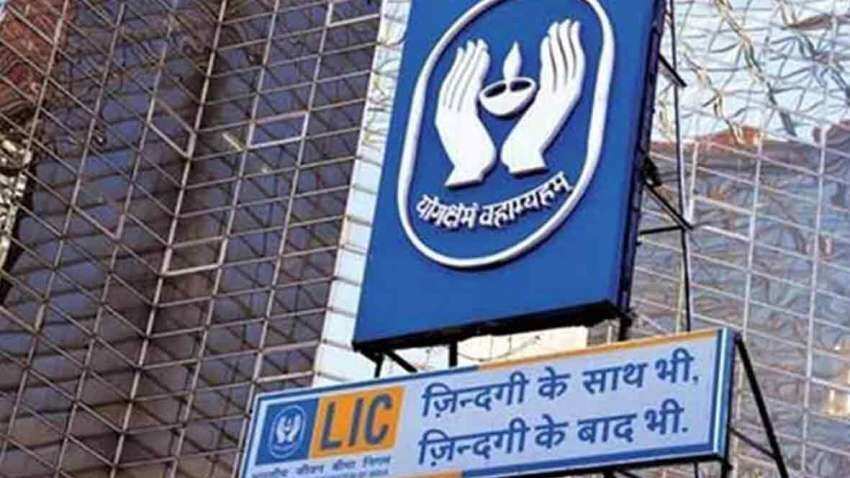 LIC IPO latest news: Updated DRHP gets SEBI&#039;s nod; country&#039;s largest insurer public offer to open on May 4