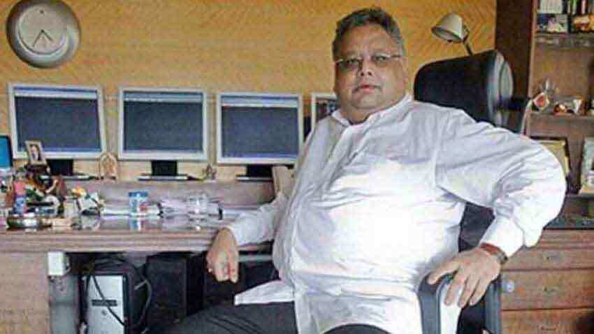 Rakesh Jhunjhunwala Stocks: Ace investors' portfolio surges by a whopping Rs 14500 cr or 87% YoY in March 2022 quarter | Zee Business