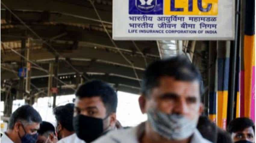 LIC Q4 Results 2022: standalone profit down 18% YoY at Rs 2371 cr; state insurer declares dividend of Rs 1.50 per share