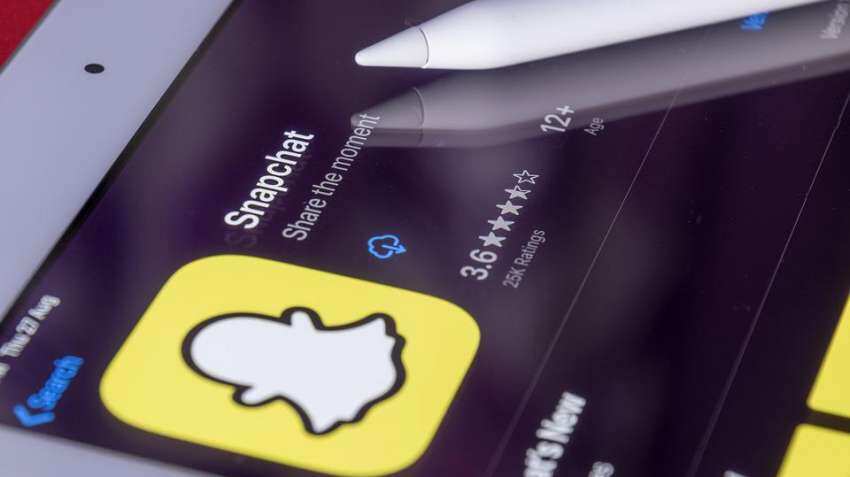 Snapchat to display local restaurants nearby in Snap Map