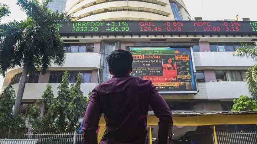 Opening Bell: Nifty slips below 15,700, Sensex tanks around 350 points; IT worst hit, metal, energy gain  