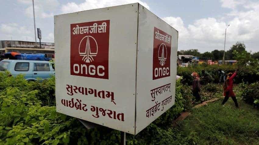 ONGC chopper makes emergency landing in high-sea; 4 rescued
