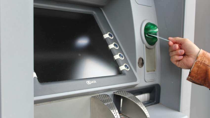Delhi ATM Theft: Fled with cash tray containing over Rs 6 lakh - No guard!