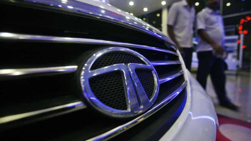 Tata Motors Q1FY23 Results Preview: Consolidated losses to narrow; margins may see pressure – stock up nearly 1%