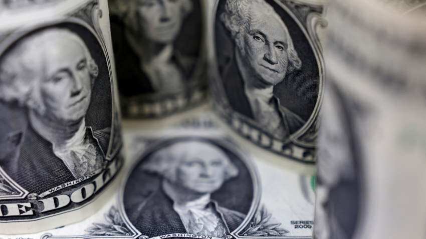 S&P 500 dips, Treasury yields rise and dollar rallies following robust U.S. jobs report S&P 500 dips, Treasury yields rise and dollar rallies following robust U.S. jobs report