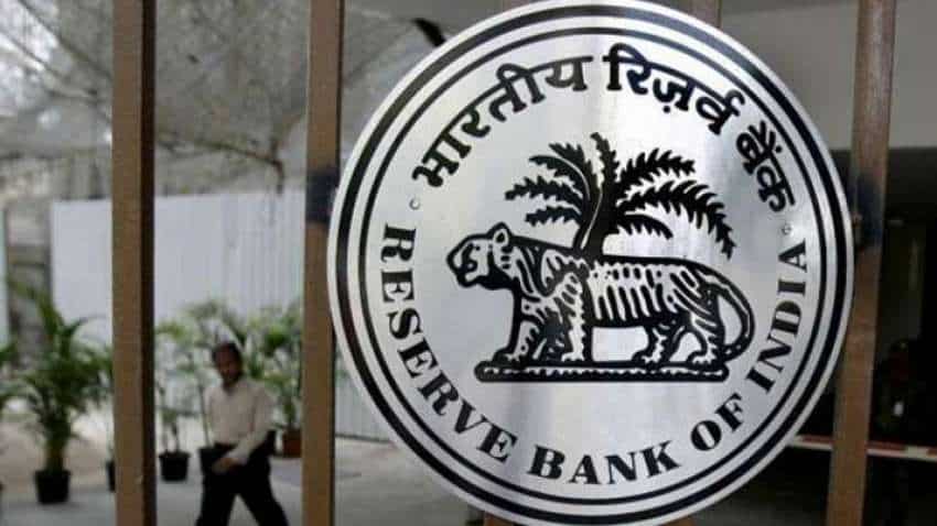 RBI turns net seller of US currency in June; sells USD 3.719 billion RBI turns net seller of US currency in June; sells USD 3.719 billion