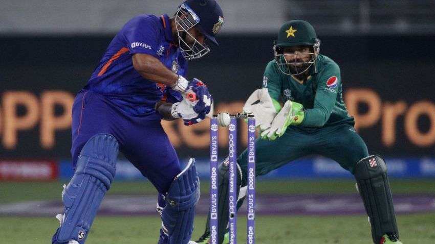 India vs Pakistan T20 Asia Cup 2022 on Sunday: What to expect - cricket veterans say this! | Zee Business India vs Pakistan T20 Asia Cup 2022 on Sunday: What to expect - cricket veterans say this! | Zee Business