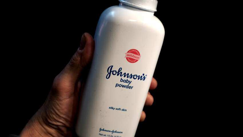 Maharashtra Food and Drug Association cancels Johnson &amp; Johnson&#039;s licence to make baby talcum powder