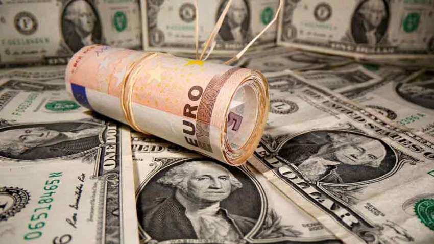 FIIs turn net sellers in cash market in September; expert cites reasons FIIs turn net sellers in cash market in September; expert cites reasons