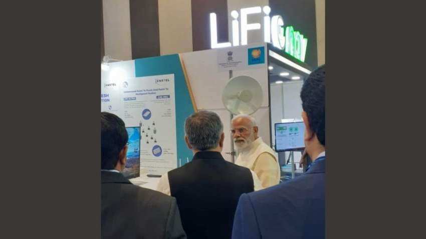 Nav Wireless Technologies introduces transformative next generation communication technology (LiFi) at India Mobile Congress 2022