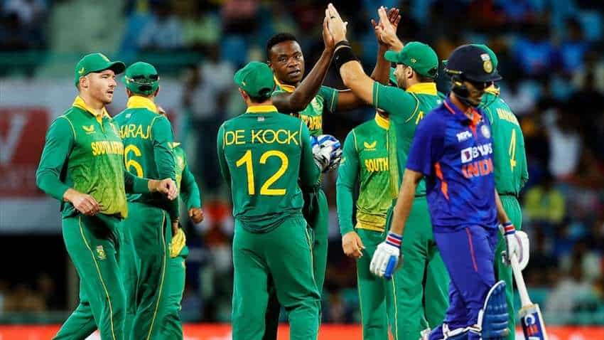 India vs South Africa 1st ODI 2022: Sanju Samson&#039;s unbeaten 86 in vain as India lose to SA by 9 runs