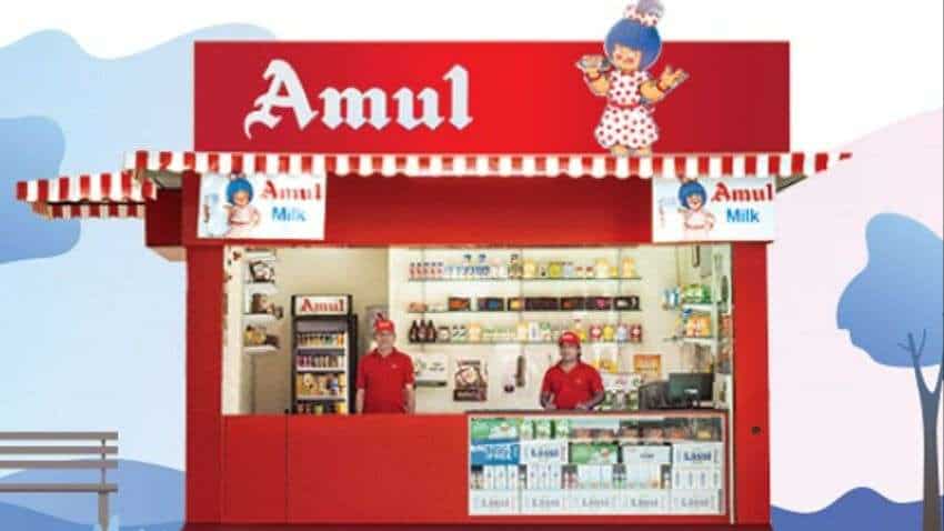 Pinch to common man&#039;s pocket: Amul hikes milk prices by Rs 2 on Saturday – third such raise this year  