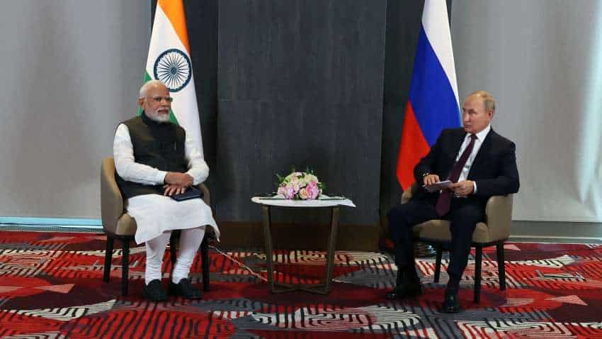 Russian President Vladimir Putin praises India&#039;s foreign policy, calls PM Modi a &#039;true patriot&#039; 