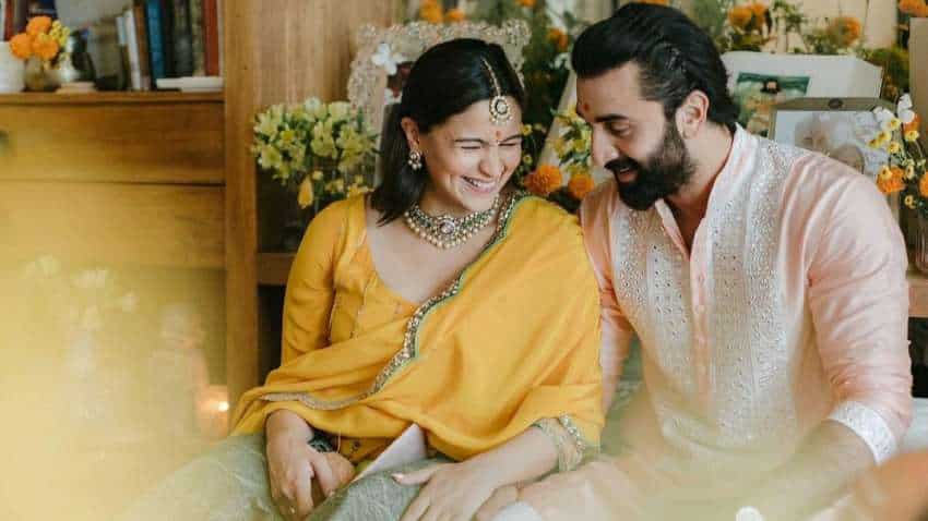 Alia Bhatt, Ranbir Kapoor welcome first child; Bollywood couple blessed  with baby girl | Zee Business