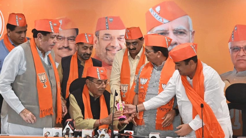 Gujarat Elections 2022: Big shock to Congress! MLA Mohansinh Rathva joins BJP 