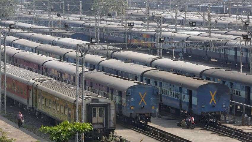 Indian Railways cancels 134 trains today, November 10; several diverted, Howrah to Pune Duranto Express rescheduled: Check full list; IRCTC refund rule and ticket cancellation charges