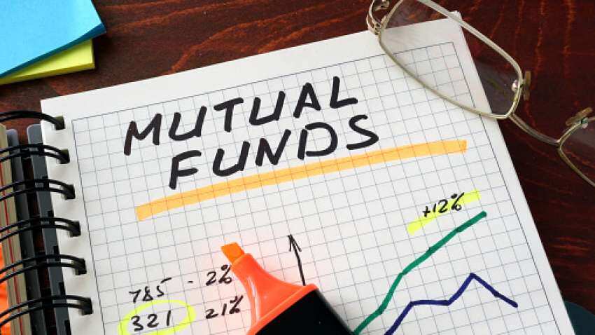 Mutual Funds October Data: Banking sector witness maximum traction; AMCs pick small lenders vs big banks – what should you know? Mutual Funds October Data: Banking sector witness maximum traction; AMCs pick small lenders vs big banks – what should you know?