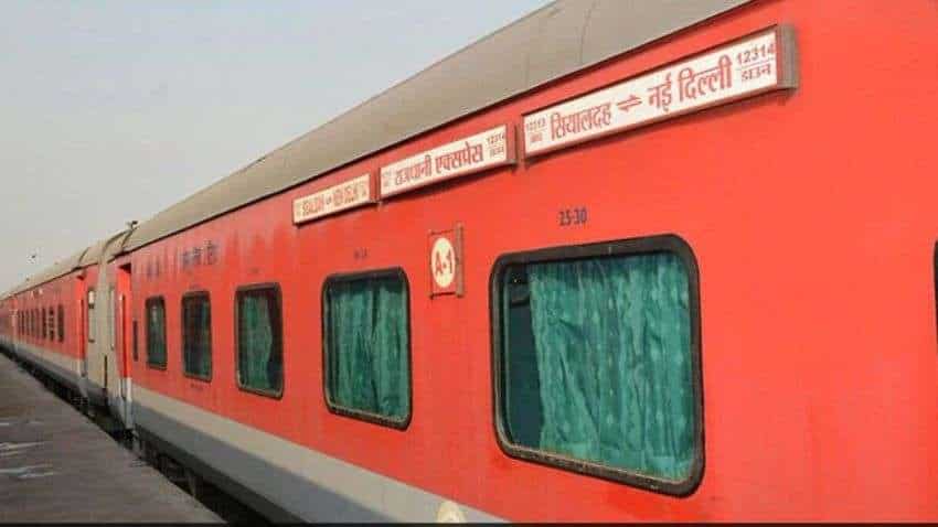 158 trains cancelled by Indian Railways today, November 17; Howrah to Pune Duranto Express rescheduled: Check full list; IRCTC refund rule and ticket cancellation charges