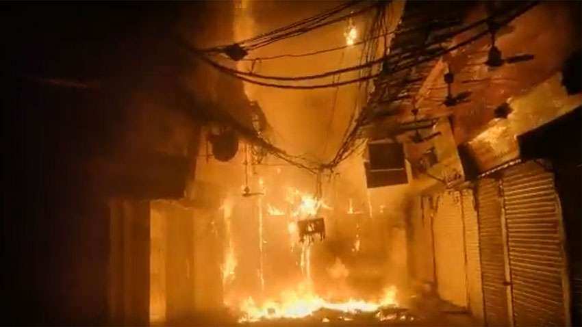Delhi Chandni Chowk fire: Over 50 shops gutted in fire at wholesale market Delhi Chandni Chowk fire: Over 50 shops gutted in fire at wholesale market