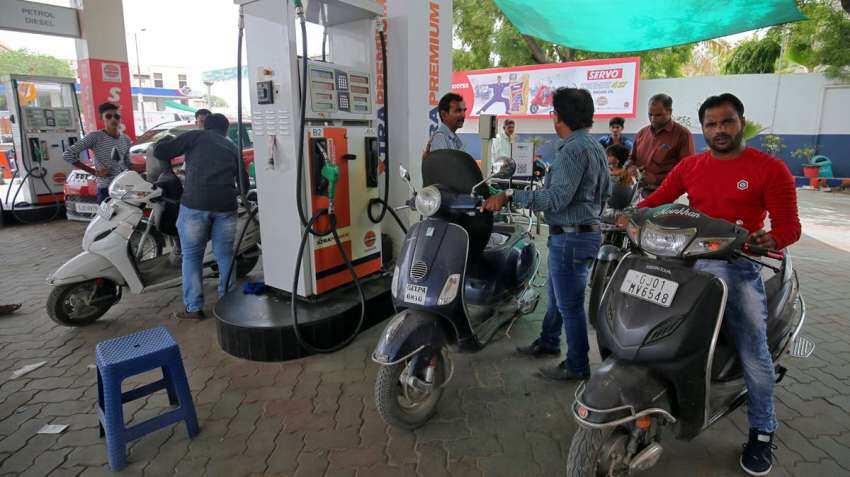 Petrol-Diesel Prices Today, November 30: Check latest fuel rates in Delhi, Chandigarh, Noida, Bengaluru, Chennai and other cities