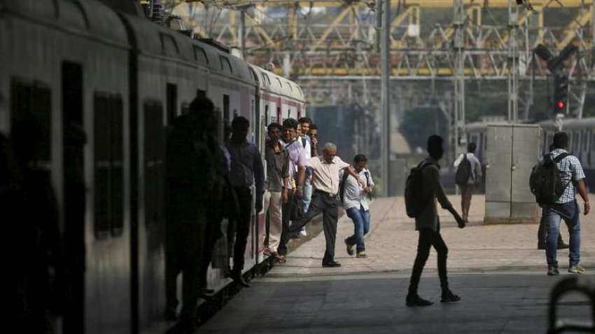 Gorakhpur-Anand Vihar Terminal Humsafar Express, Ekta Nagar-Ahmedabad Adi Jan Shatabdi among 200 cancelled trains by Indian Railways today, December 7; 29 trains diverted- Check full list; IRCTC refund rule Gorakhpur-Anand Vihar Terminal Humsafar Express, Ekta Nagar-Ahmedabad Adi Jan Shatabdi among 200 cancelled trains by Indian Railways today, December 7; 29 trains diverted- Check full list; IRCTC refund rule