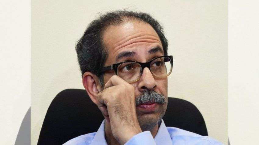 Uddhav Thackeray takes jibe, says 'Maharashtra projects helped BJP win Gujarat elections' Uddhav Thackeray takes jibe, says 'Maharashtra projects helped BJP win Gujarat elections'