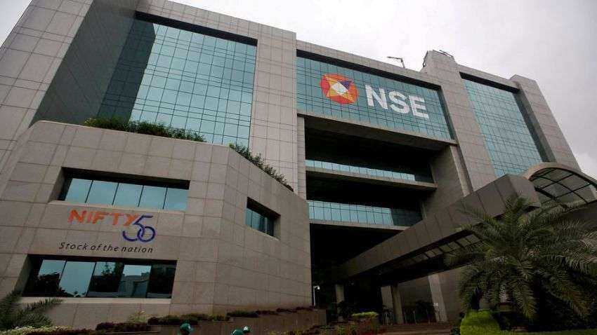 Infosys, HCL Tech top culprits as IT pack engineers fall in Sensex, Nifty Infosys, HCL Tech top culprits as IT pack engineers fall in Sensex, Nifty