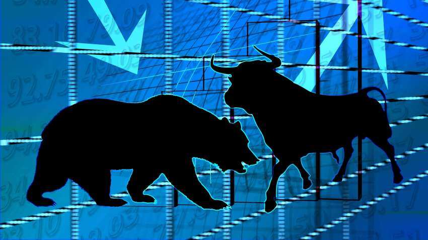 Closing Bell: Nifty, Sensex fall on profit booking in IT realty stocks Infosys HCL Tech top losers Closing Bell: Nifty, Sensex fall on profit booking in IT realty stocks Infosys HCL Tech top losers