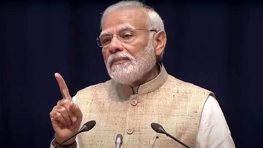 PM Modi chairs meeting of governors, CMs, LGs on G-20 presidency, says it belongs to entire nation | Zee Business PM Modi chairs meeting of governors, CMs, LGs on G-20 presidency, says it belongs to entire nation | Zee Business