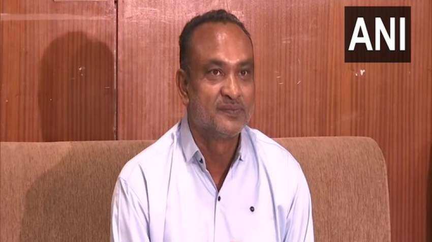 Gujarat: AAP MLA Bhayani denies talk of joining BJP, but hails PM Modi | Zee Business Gujarat: AAP MLA Bhayani denies talk of joining BJP, but hails PM Modi | Zee Business