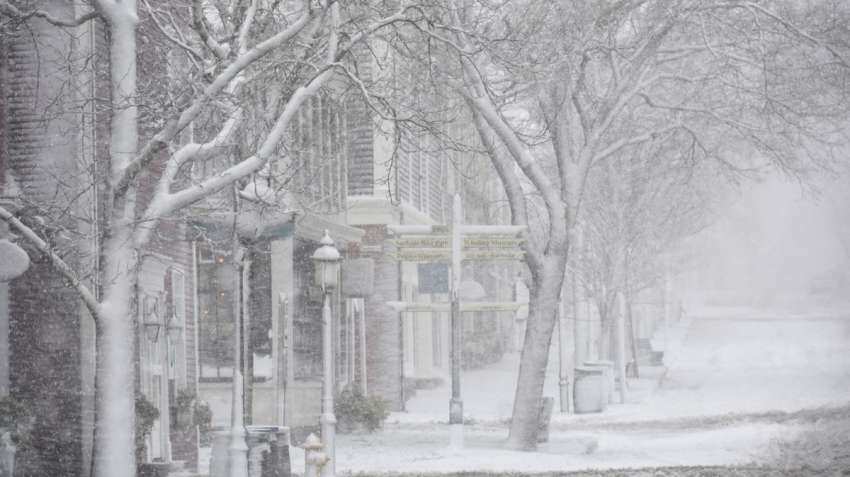 Millions in US hunker down from frigid, deadly monster storm; around 18 people killed across America Millions in US hunker down from frigid, deadly monster storm; around 18 people killed across America