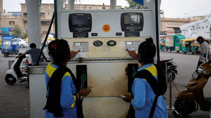 Petrol-Diesel Prices Today, January 3: Check latest fuel rates in Mumbai, Delhi, Bengaluru, Chennai, Noida, Chandigarh, and other cities