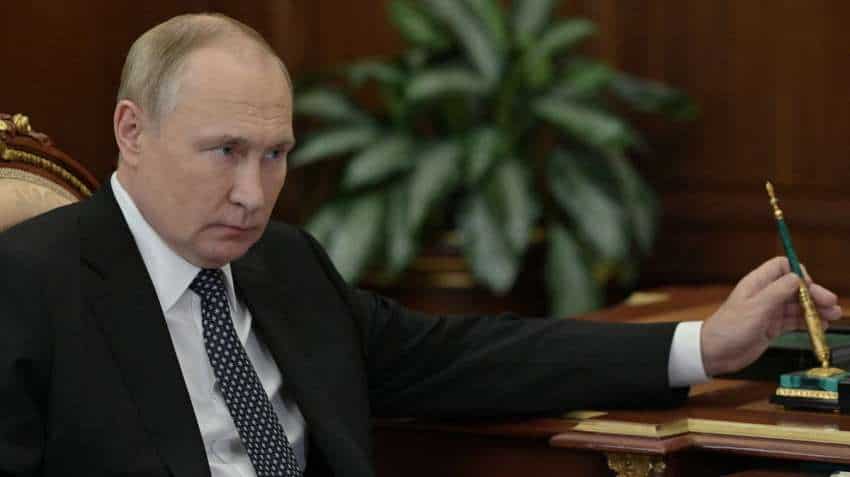 Vladimir Putin orders 36-hour holiday weekend ceasefire in Ukraine | Zee  Business