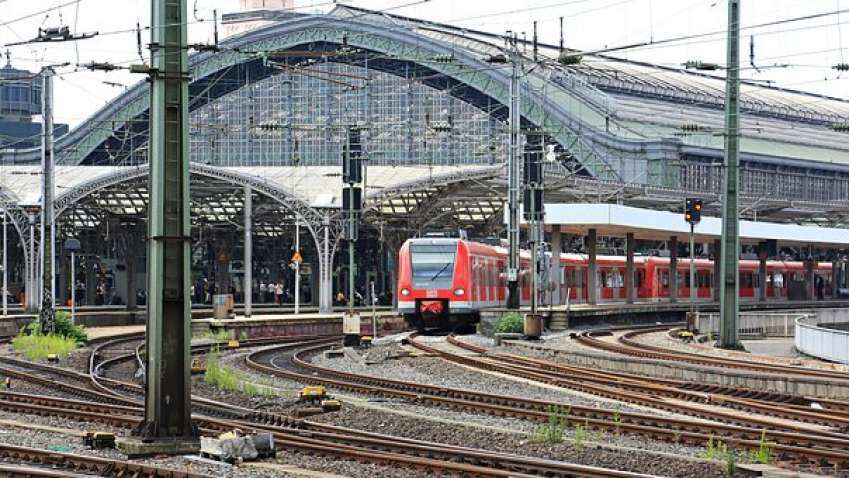 What is &#039;Eat Right Station&#039;? List of Indian Railway stations with FSSAI&#039;s 5-star certification