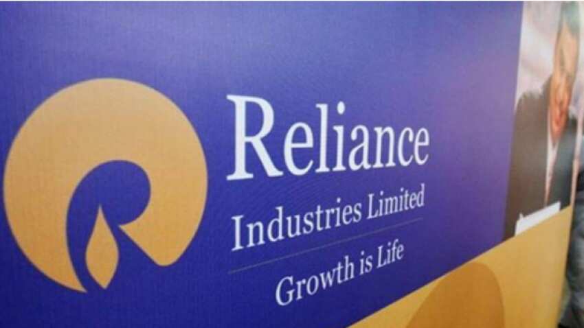 Reliance Q3 Results 2023: RIL&#039;s net profit drops 15% YoY in December quarter to Rs 15,792 crore