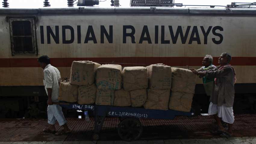396 trains cancelled by Indian Railways today, January 22; Lucknow-New Delhi Gomti Express diverted - Check full list; IRCTC refund rule and ticket cancellation charges 396 trains cancelled by Indian Railways today, January 22; Lucknow-New Delhi Gomti Express diverted - Check full list; IRCTC refund rule and ticket cancellation charges