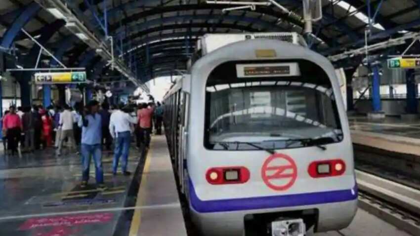 Delhi Metro Free Ride on Republic Day: DMRC offers hassle-free travel to people visiting Republic Day event at NO cost | Details