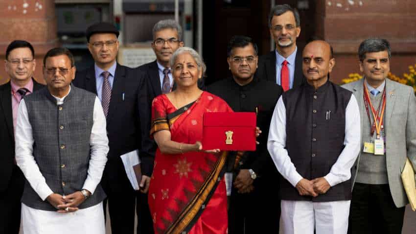 Budget 2023: 9 schemes introduced by FM Sitharaman for women, artisans, marginalized sections and eco-conservation — Check details Budget 2023: 9 schemes introduced by FM Sitharaman for women, artisans, marginalized sections and eco-conservation — Check details